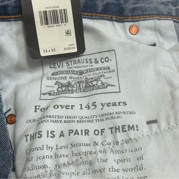 Levis 551 Z Straight Stretch Light Wash Denim Jeans Torn Distressed - Picture 4 of 11